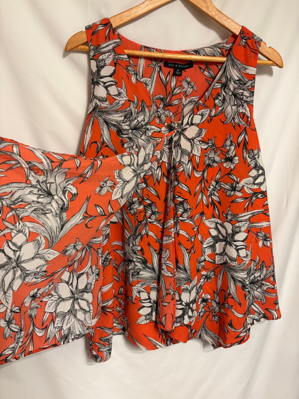 Zac & Rachel Flowy Officewear Orange Floral Sleeveless Top SZ XL. - Picture 3 of 11